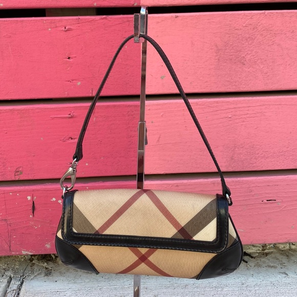 Mini authentic Burberry bag - Picture 2 of 6